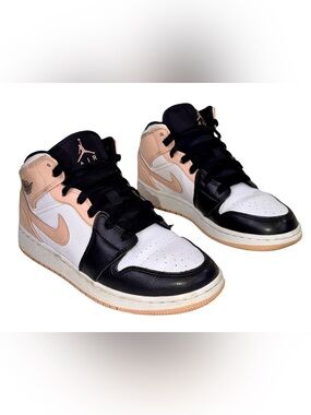 AIR JORDAN 1 MID SNEAKERS IN CRIMSON TINT/BLACK TOE COLOR WAY